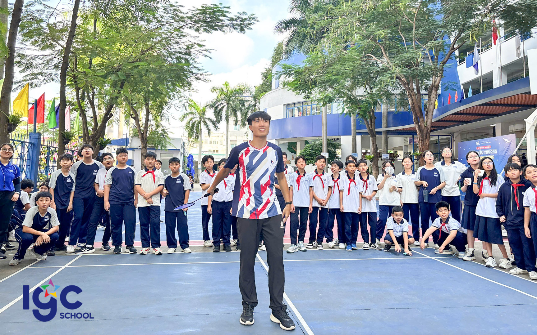 BUỔI GIAO LƯU ĐẶC BIỆT VỚI VẬN ĐỘNG VIÊN CẦU LÔNG - TRẦN LÊ MẠNH AN