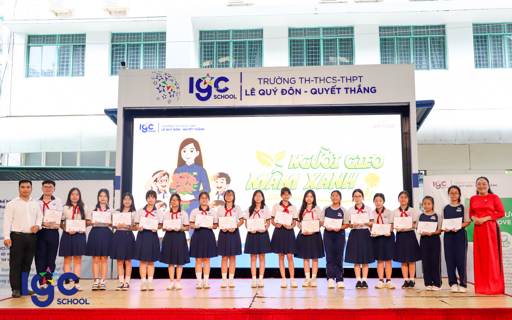 MỪNG KỶ NIỆM 43 NĂM NGÀY NHÀ GIÁO VIỆT NAM – TRI ÂN NHỮNG NGƯỜI LÁI ĐÒ THẦM LẶNG