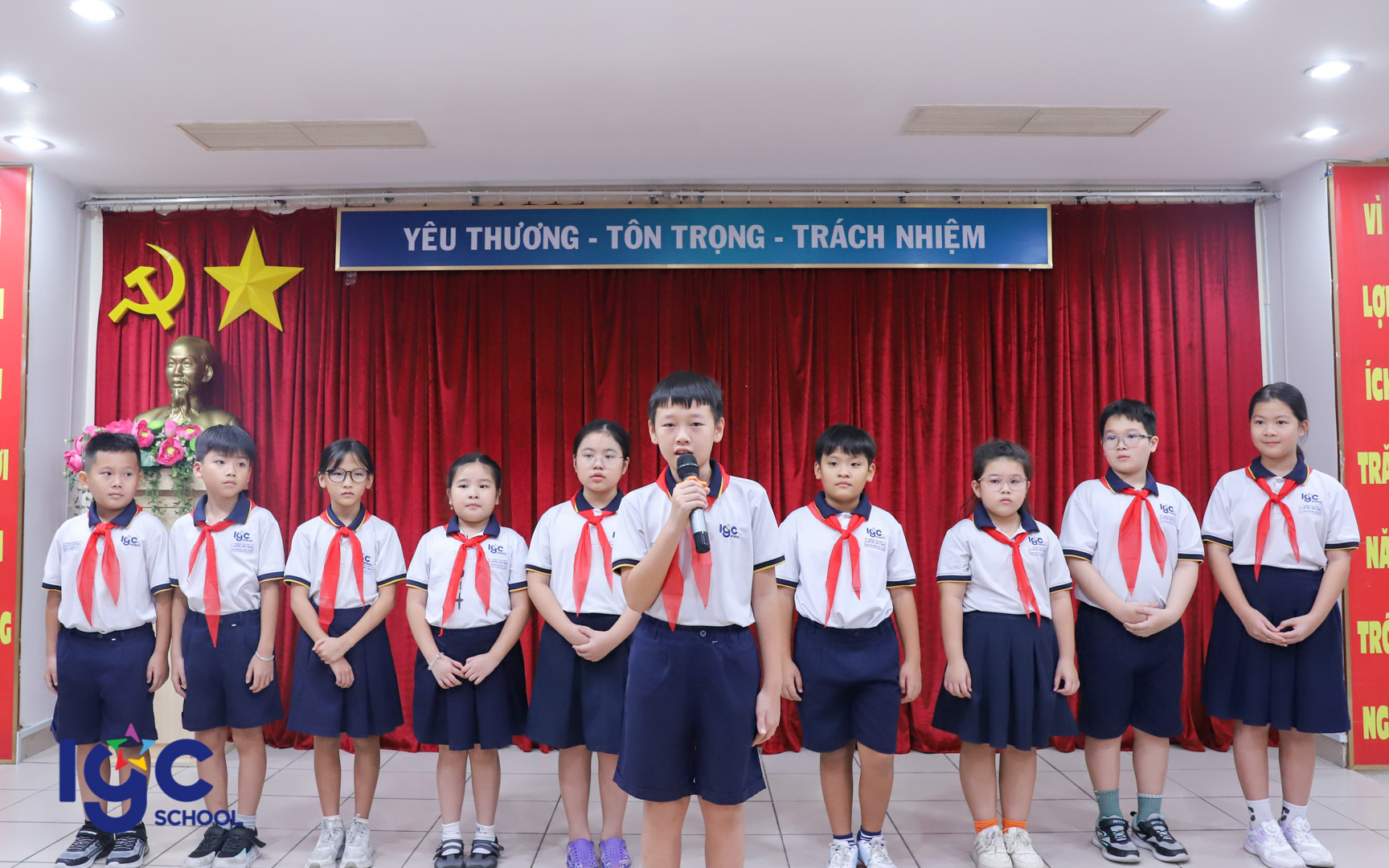 LỄ KẾT NẠP ĐỘI VIÊN - KHỐI 4