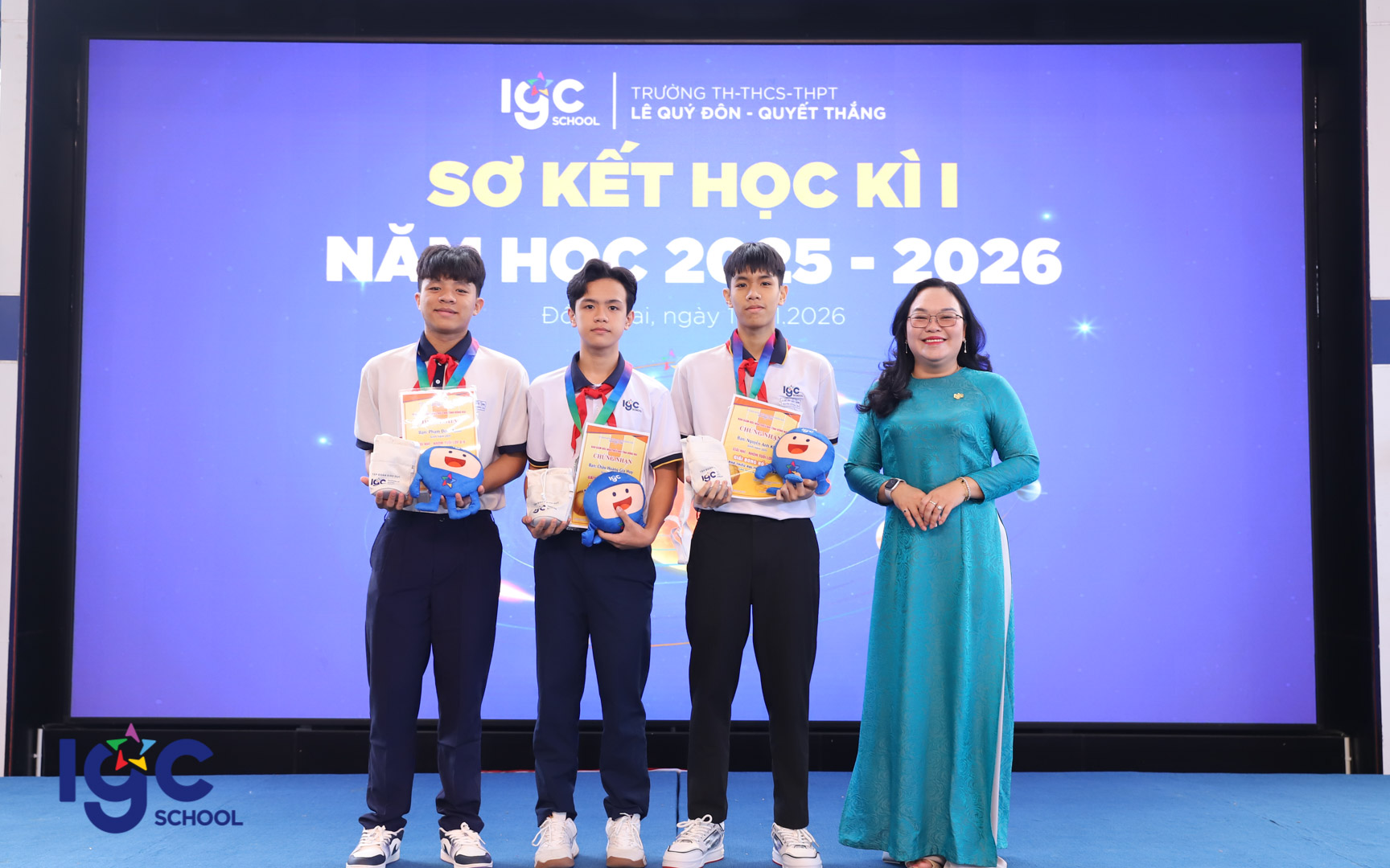HỘI NGHỊ SƠ KẾT HỌC KÌ I(NĂM HỌC 2025 - 2026)