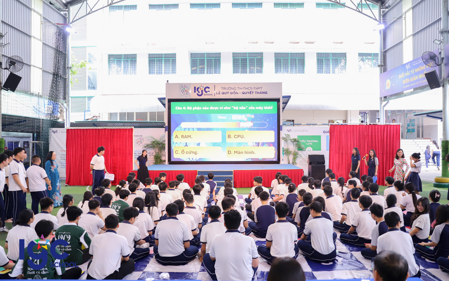 STEM & INNOVATION FAIR