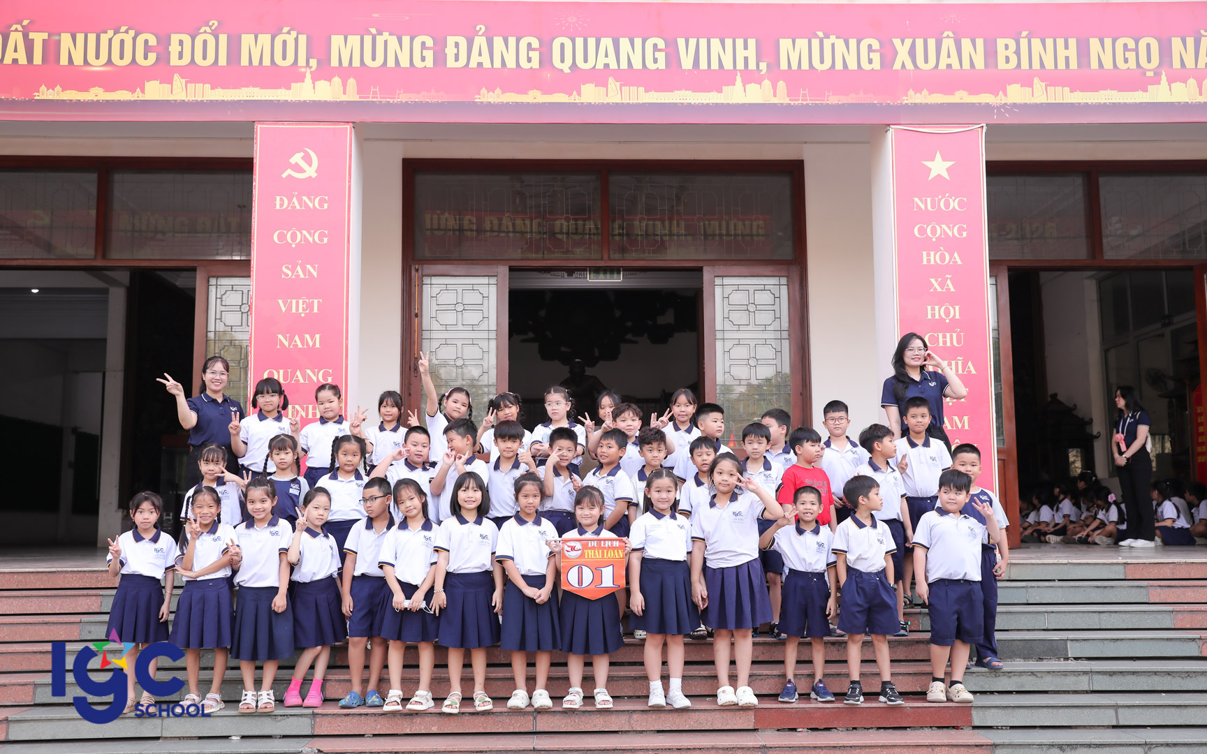 TRẢI NGHIỆM NGOẠI KHÓA KHỐI 2 & 3