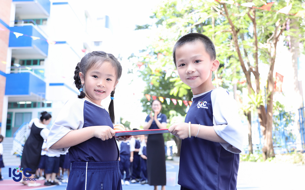 KHỎE MẠNH ĐỂ SỐNG TỐT - HÀNH TRÌNH ĐẦU TIÊN ĐẦY NIỀM VUI CỦA HỌC SINH LỚP 1