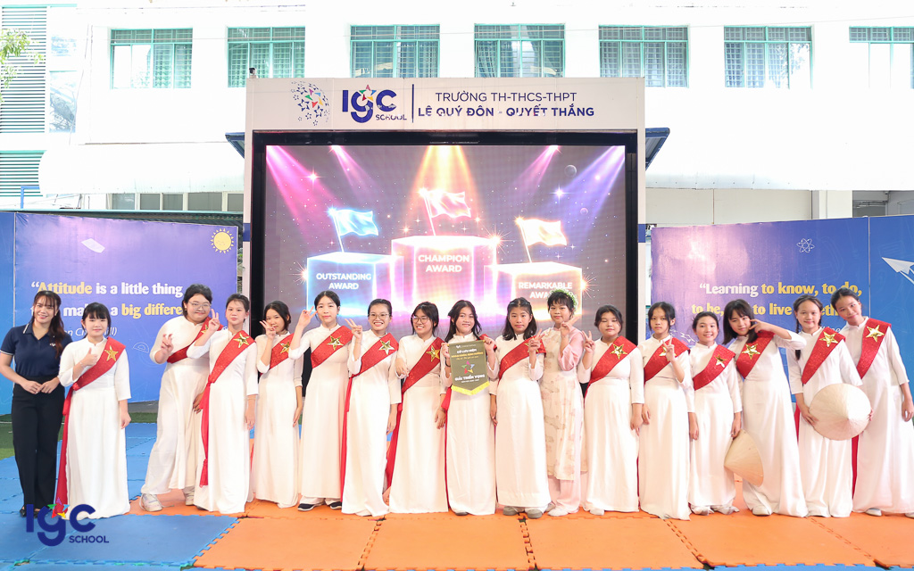 THẾ GIỚI SẮC MÀU - HOẠT ĐỘNG SÂN KHẤU HÓA SÁNG TẠO CỦA HỌC SINH KHỐI 7